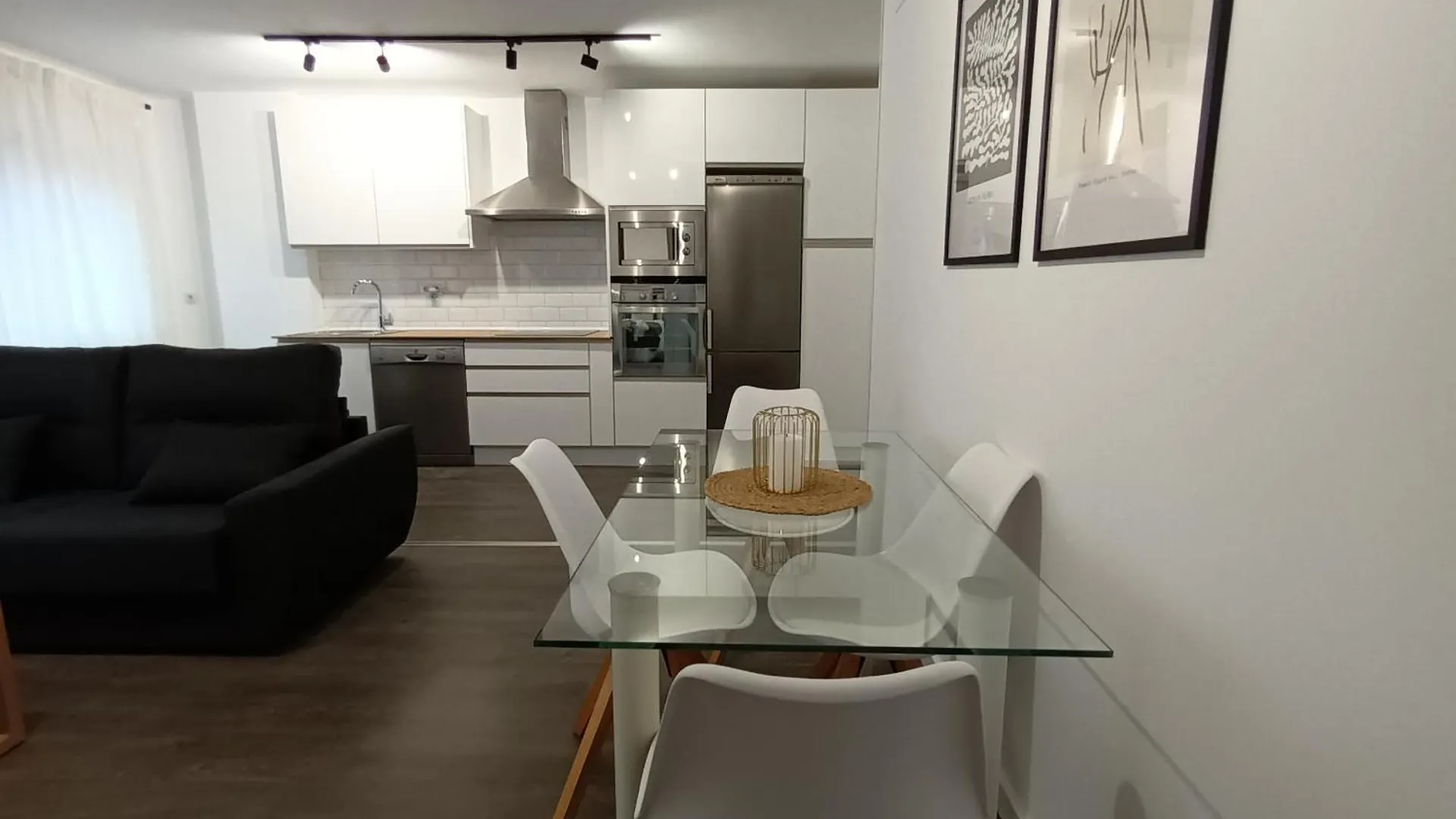 Apartamento Vacacional Cuarteles Malaga Apartment